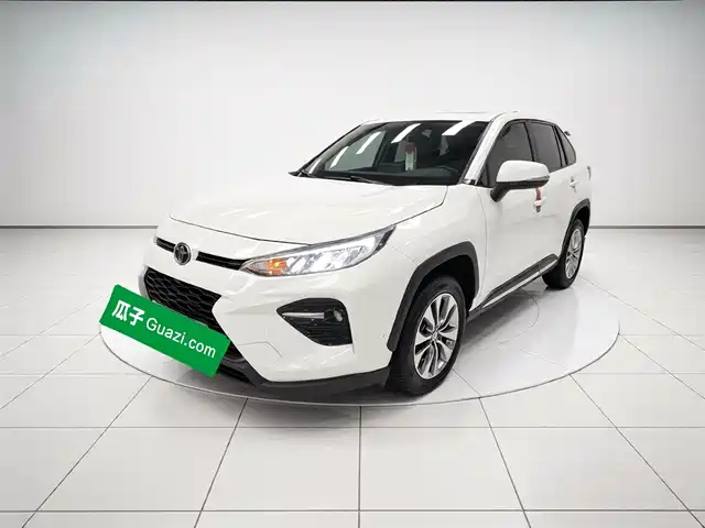 Toyota Willanda Wilanda 2020 2.0l Cvt Four-Wheel Drive Luxury Version — фото
