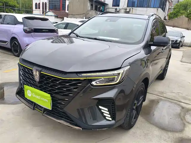 Roewe Roewe Rx5 Roewe Rx5 2021 Plus 330tgi Automatic National Trend Smart Version — фото