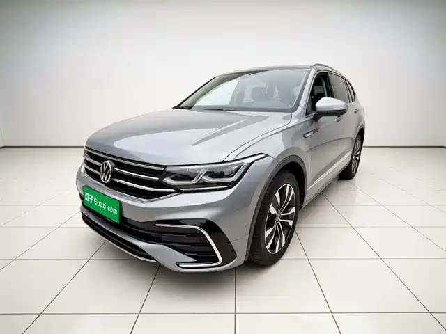 Volkswagen Tiguan L Tiguan L 2022 330tsi Automatic Two-Wheel Drive R-Line Flagship Version — фото