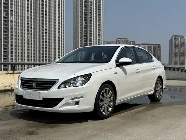 Peugeot Peugeot 408 Peugeot 408 2015 1.2t Automatic Luxury Version