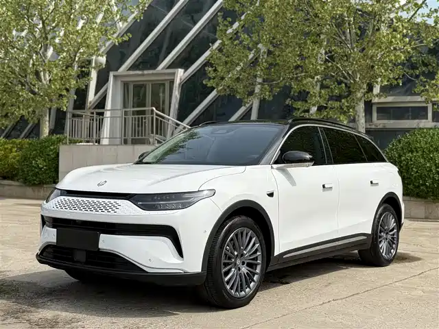 Leap Car Zero Running C11 Leapmoon C11 2023 Extended Range 300 Intelligent Edition — фото