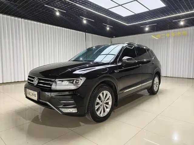 Volkswagen Tiguan L Tiguan L 2017 330tsi Automatic Two-Wheel Drive Fashion Version