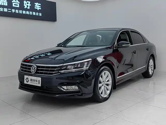 Volkswagen Passat Passat 2017 330tsi Dsg Premium Edition