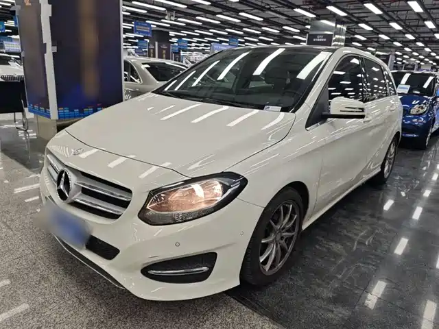 Mercedes-Benz Mercedes Benz B Class Mercedes-Benz B-Class 2015 B 200 Dynamic