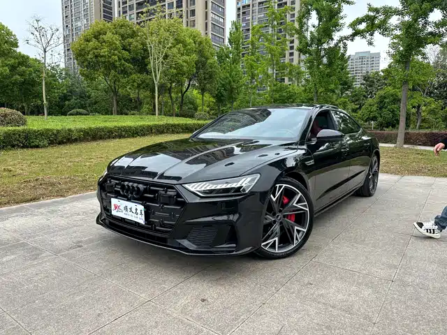 Audi Audi A7l Audi A7l 2022 45 Tfsi Quattro S-Line Black Warrior Edition