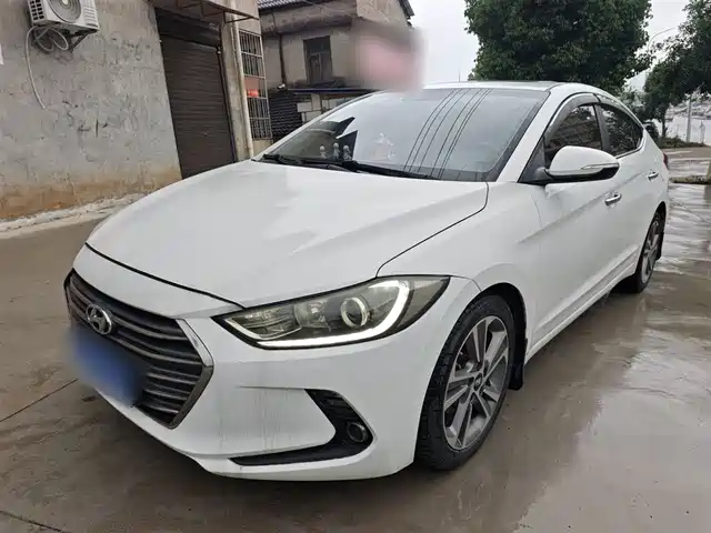 Hyundai Lead The Way Lingdong 2016 1.6l Automatic Smart · Elite Model