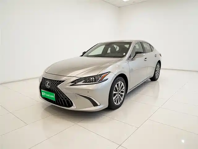 Lexus Lexus Es Lexus Es 2022 300h Excellence Edition