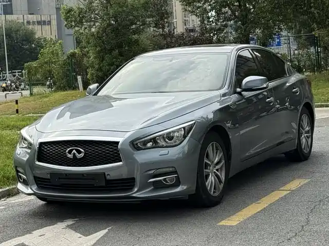 Infiniti Infiniti Q50 Infiniti Q50 2014 2.0t Comfort Edition