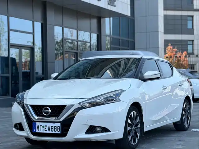 Nissan Bluebird Blue Bird 2016 1.6l Cvt Smart Edition — фото