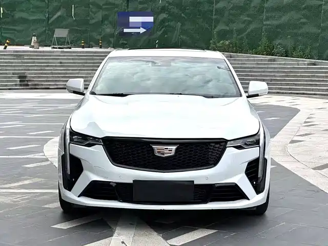 Cadillac Cadillac Ct4 Cadillac Ct4 2022 28t Luxury Model — фото