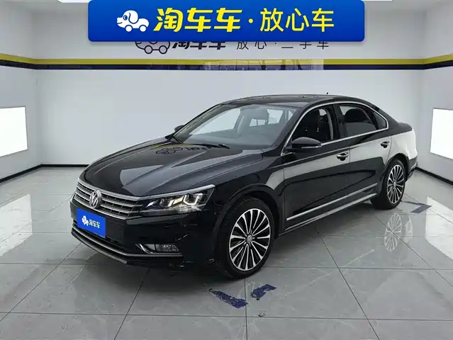 Volkswagen Passat Passat 2017 330tsi Dsg Royal Edition — фото