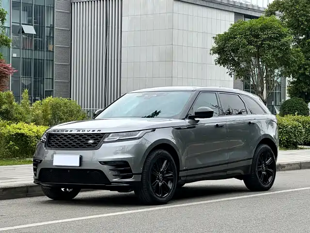 Land Rover Range Rover Velar Range Rover Velar 2022 250ps Glitter Gold Collector’S Edition — фото