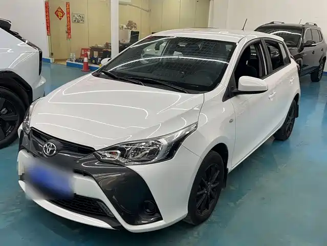 Toyota Yaris L To Dazzle Yaris L Zhixuan 2016 Facelift 1.5e Cvt Charming Version