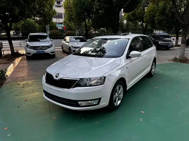 Skoda Xin Dong Xindong 2016 Facelift 1.6l Automatic Version