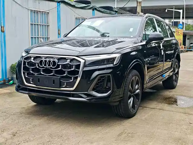 Audi Audi Q7 Audi Q7 2025 55 Tfsi Quattro S Line Sports