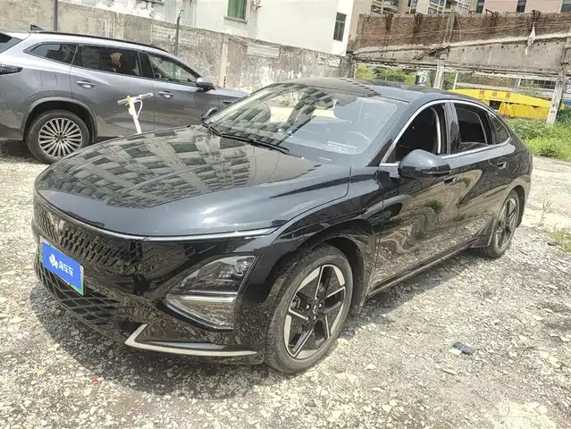 Wuling Motors Wuling Starlight Wuling Starlight 2023 150 Advanced Edition — фото