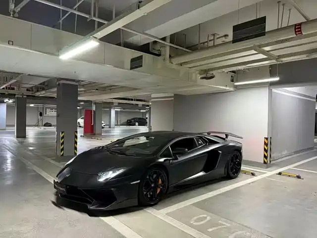Lamborghini Aventador Aventador 2011 Lp 700-4