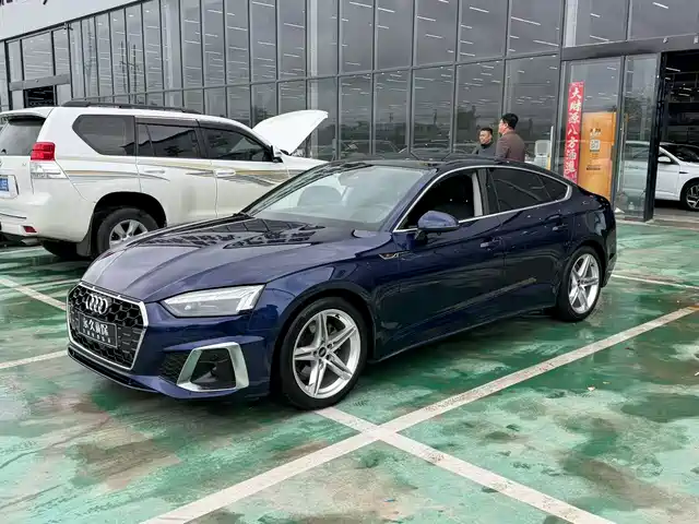 Audi Audi A5 (Imported) Audi A5 Imported 2021 Sportback 40 Tfsi Fashionable And Dynamic — фото