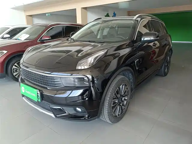 Lynk & Co Lynk & Co 01 Em-P Lynk & Co 01 Em-P 2019 1.5t Phev Plus