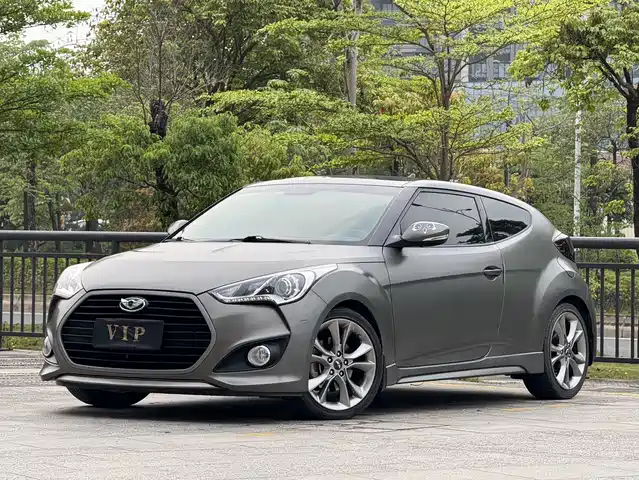 Hyundai Veloster Veloster 2015 1.6t Automatic Luxury Version