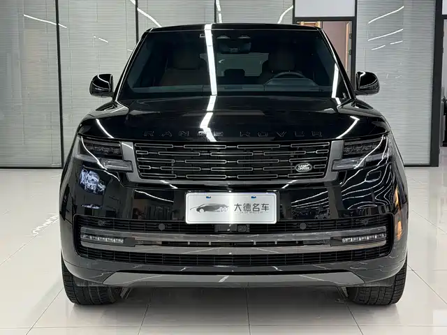 Land Rover Range Rover Range Rover 2023 3.0 L6 360ps Grand Edition