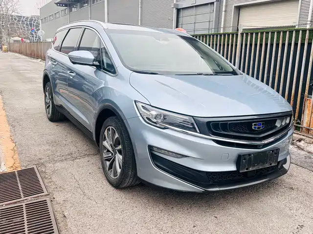 Geely Automobile Jiaji Jiaji 2019 1.5td Mhev Dct Premium — фото