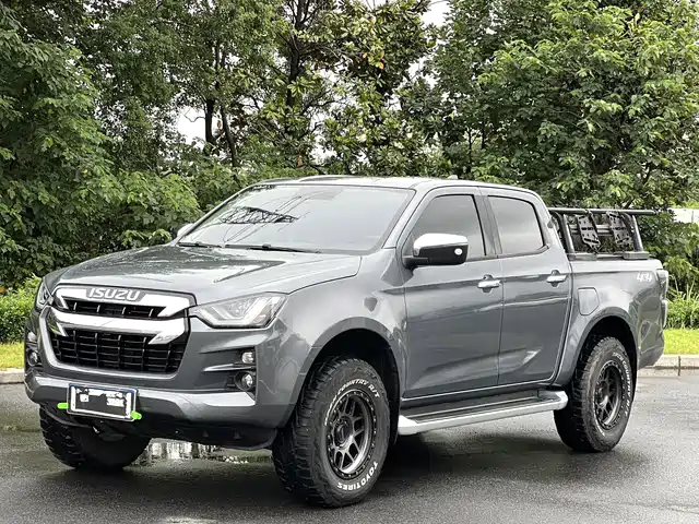Isuzu D-Max D-MAX 2021 1.9T automatic four-wheel drive diesel Global aggressive RZ4E — фото