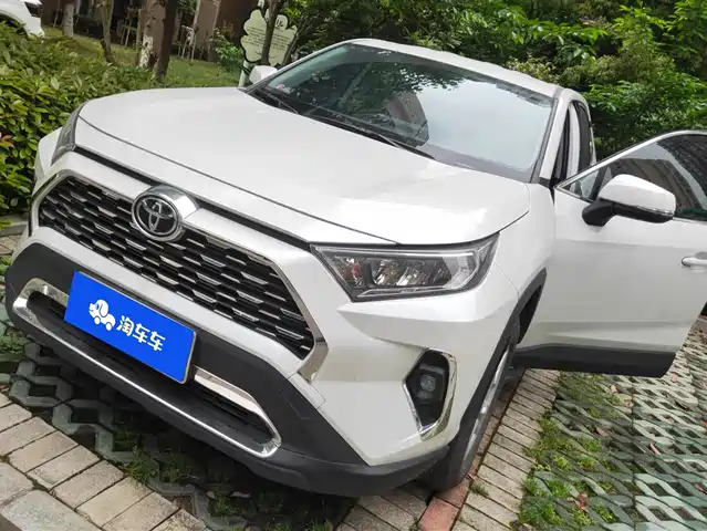 Toyota Rav4 Rongfang Rav4 Rongfang 2023 2.0l Cvt Two-Wheel Drive Urban Version — фото
