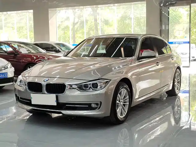Bmw Bmw 3 Series Bmw 3 Series 2013 320li Fashion Model — фото