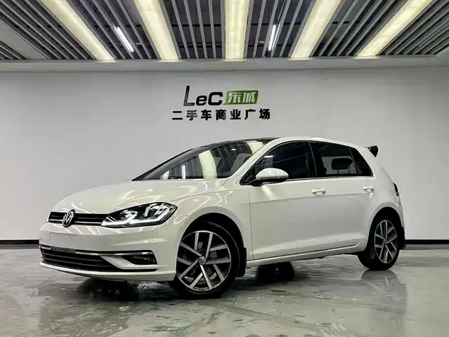 Volkswagen Golf Golf 2018 230tsi Automatic Luxury Model