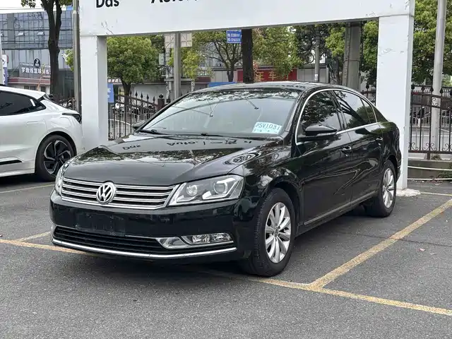 Volkswagen Magotan Magotan 2015 Facelift 1.8tsi Luxury Model