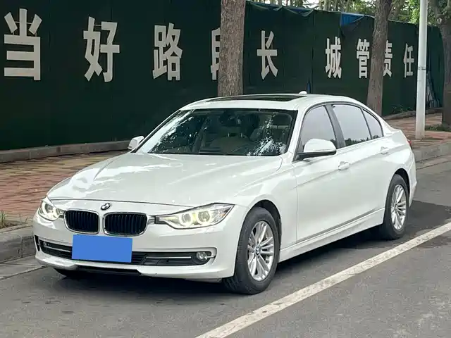 Bmw Bmw 3 Series Bmw 3 Series 2013 320li Fashion Model — фото