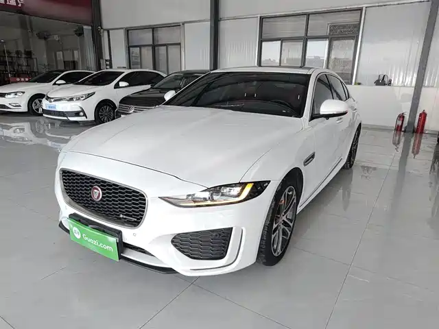 Jaguar Jaguar Xel Jaguar Xel 2021 2.0t 250ps R-Dynamic S Advanced Sports Edition — фото