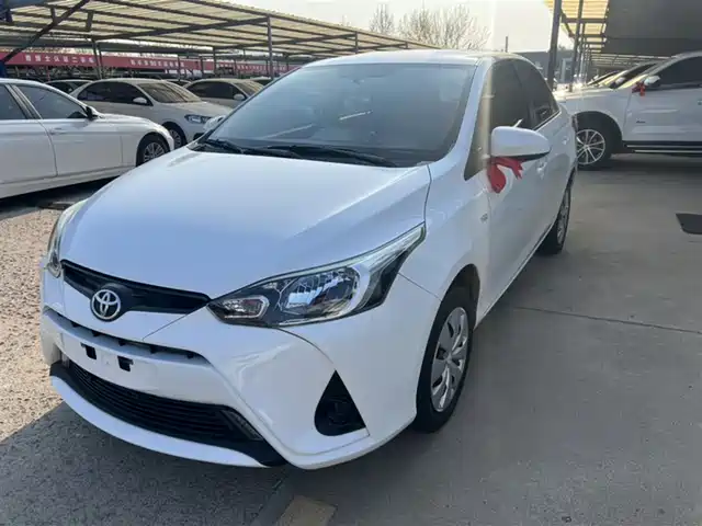 Toyota Yaris L Enjoy Yaris L 2020 1.5l Cvt Leading Version — фото