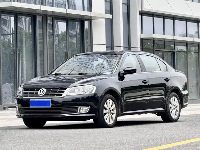 Volkswagen Lavida Lavida 2013 Facelift 1.4tsi Dsg Comfort Version — фото