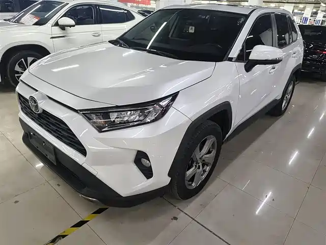 Toyota Rav4 Rongfang Rav4 Rongfang 2021 2.0l Cvt Two-Wheel Drive Fashion Plus Version — фото