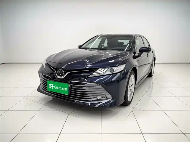 Toyota Camry Camry 2019 Facelift 2.5g Deluxe Edition — фото