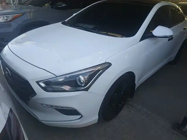 Hyundai Famous Pictures Mingtu 2017 1.6t Automatic Intelligent Gls National V