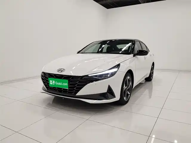 Hyundai Elantra Elantra 2022 1.5l Cvt Lux Premium Edition — фото