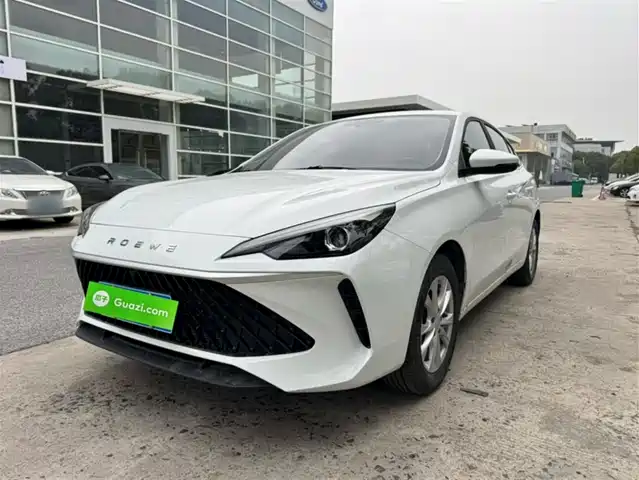 Roewe Roewe I5 Roewe I5 2026 1.5l Cvt Deluxe Edition — фото