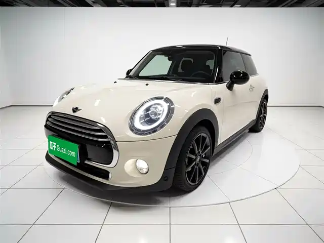 Mini Mini Mini 2018 1.5t Cooper Artist — фото