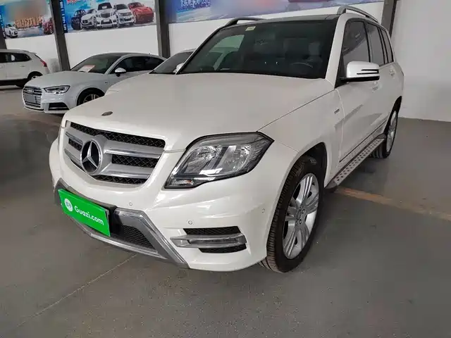 Mercedes-Benz Mercedes Benz Glk Class Mercedes-Benz Glk-Class 2015 Glk 260 4matic Dynamic Extreme Edition — фото