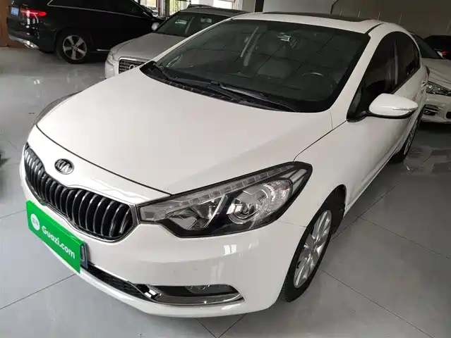 Kia Kia K3 Kia K3 2015 1.6l Automatic Gls — фото
