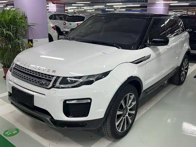 Land Rover Range Rover Evoque Range Rover Evoque 2018 240ps Se Zhiyao Edition — фото