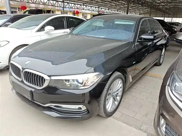 Bmw Bmw 5 Series Bmw 5 Series 2018 530li Xdrive Luxury Package — фото