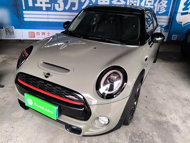 Mini Mini Mini 2018 2.0t Cooper S Classic Five-Door Edition — фото