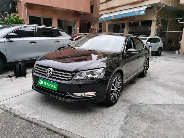 Volkswagen Passat Passat 2014 1.8tsi Dsg Royal Navigation Edition — фото