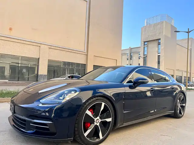 Porsche Panamera Panamera 2020 Panamera 10th Anniversary Edition 2.9t — фото