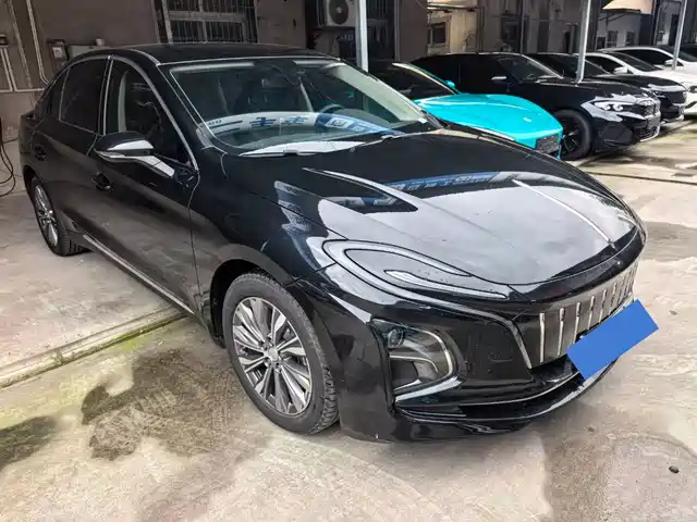 Red Flag Hongqi E-Qm5 Hongqi E-Qm5 2022 431km Charging Enjoyment Edition