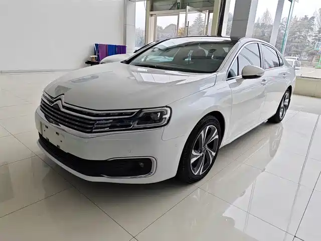 Citroën Citroen C6 Citroen C6 2017 380thp Premium Model — фото